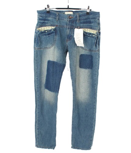 and in denim pants (new arrival)