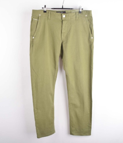 care label pants (made in Italy)