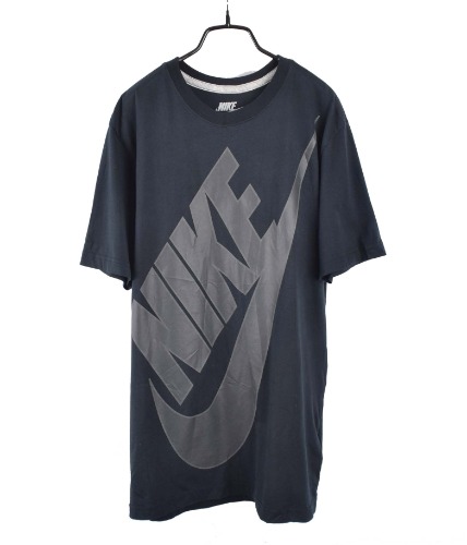 nike 1/2 T-shirt (L)