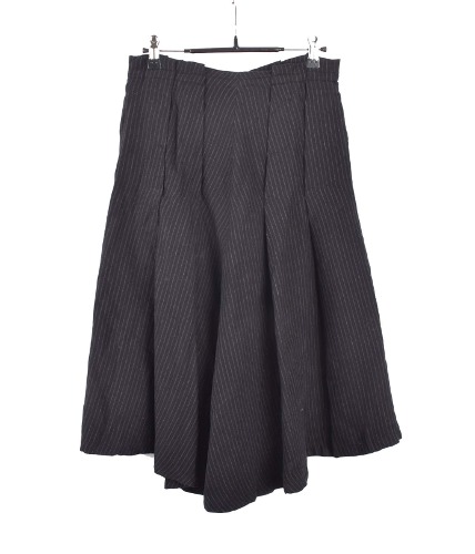 A/T wool skirt