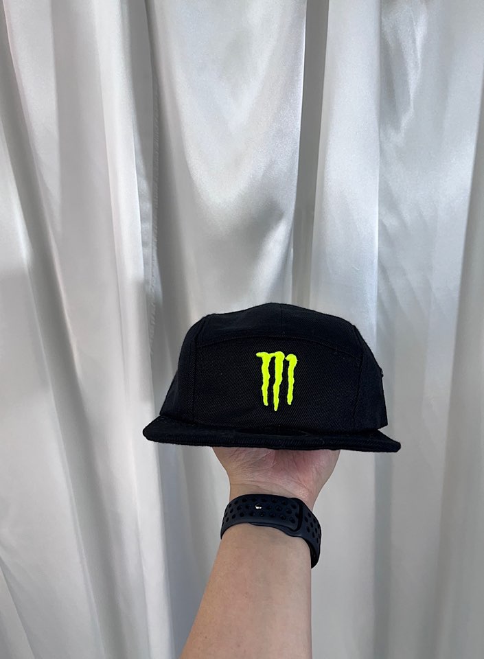 monster cap