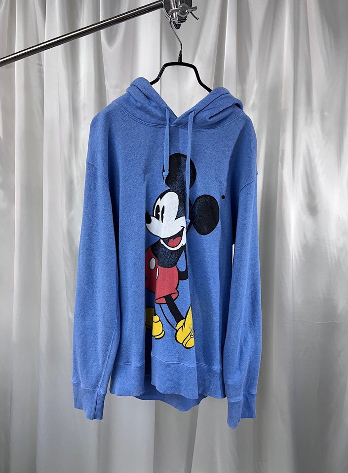 uniqlo x Disney hoodie (L)