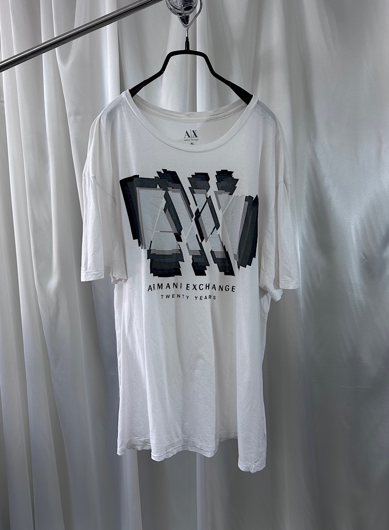 ARMANI 1/2 T-shirt (XL)