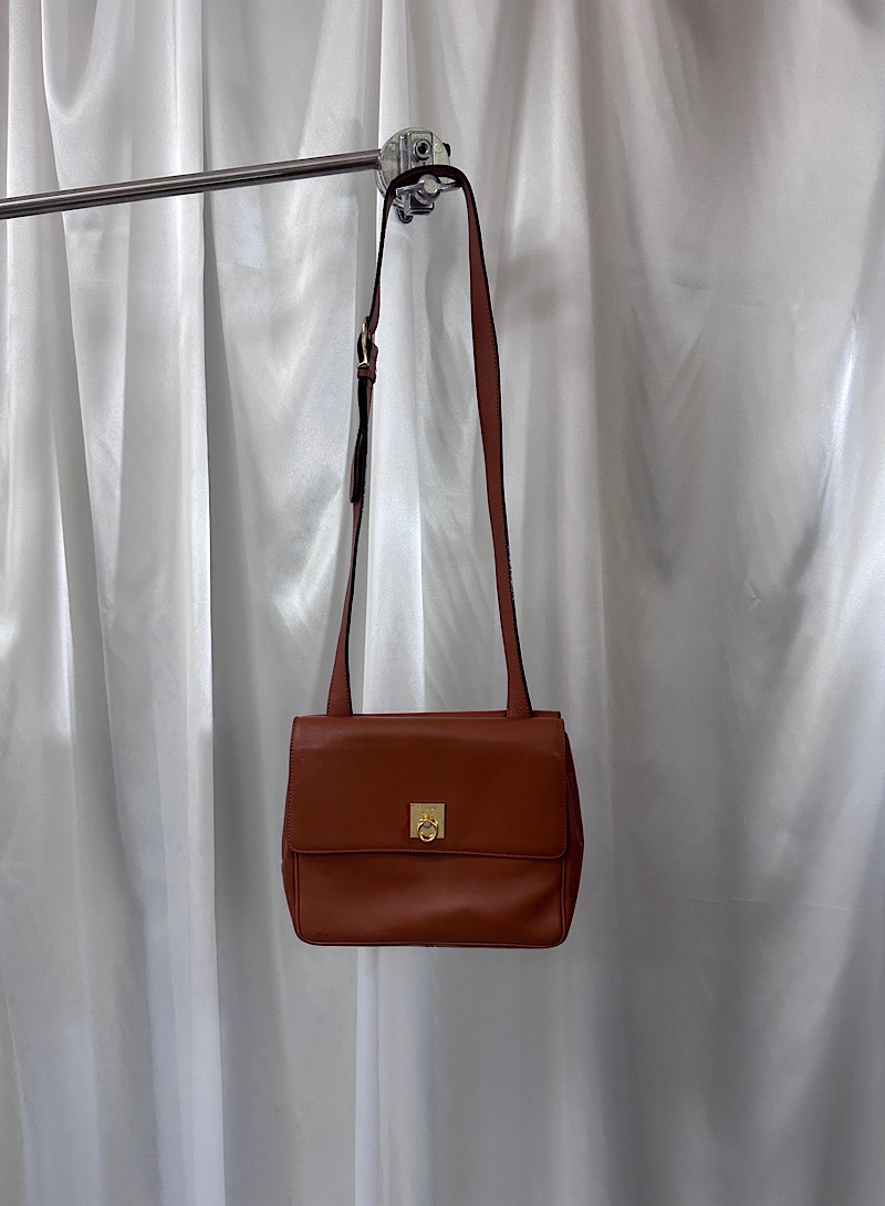 CELINE leather bag (made in Italy)