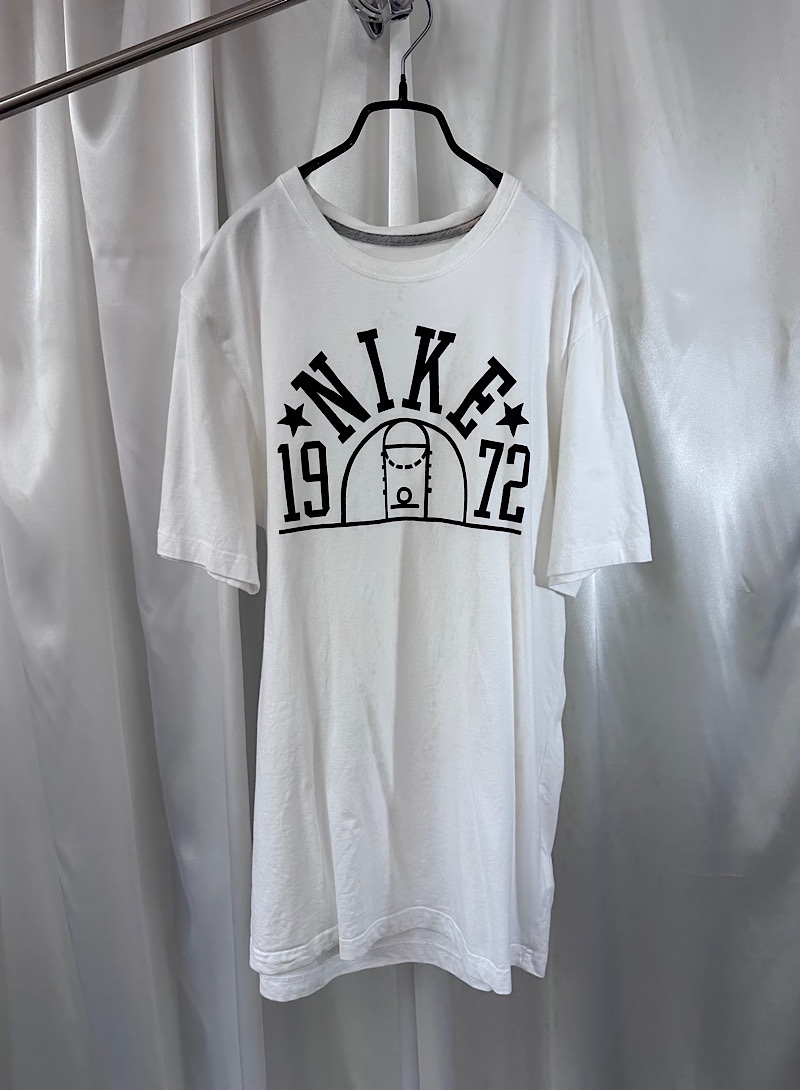nike 1/2 T- shirt (XL)