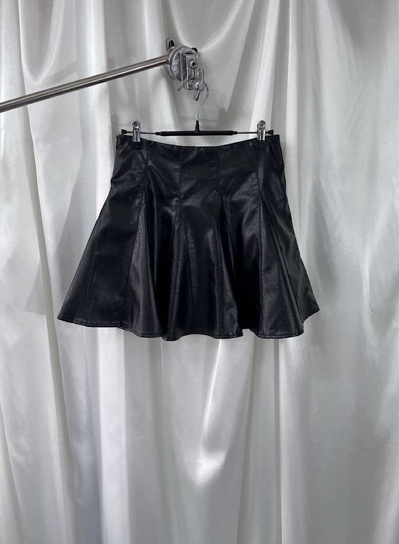 vintage leather skirt