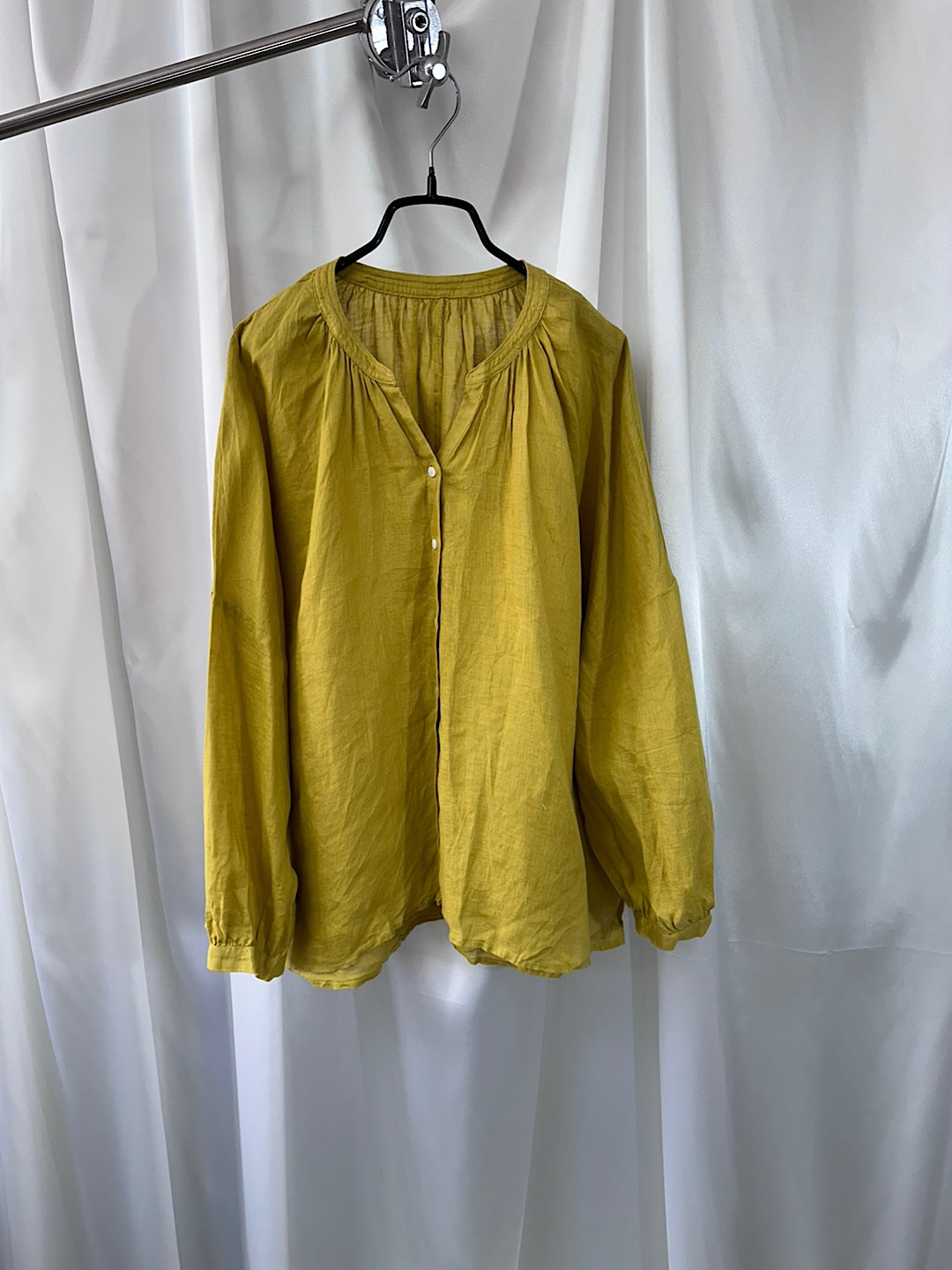 vintage linen blouse (linen 100%)