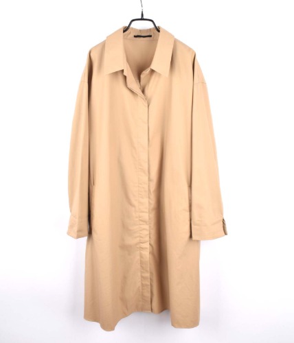 uniqlo coat (XL)