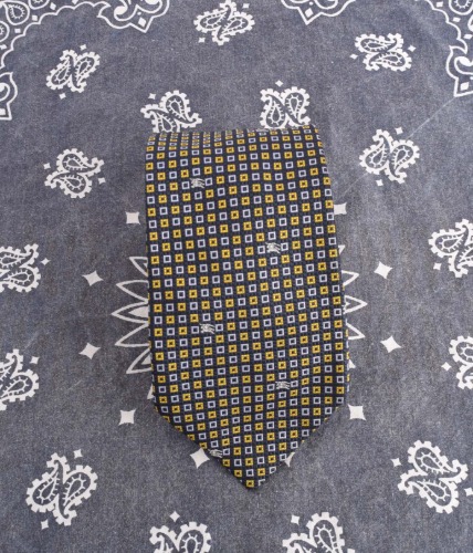 Burberry silk necktie (made in Italy)