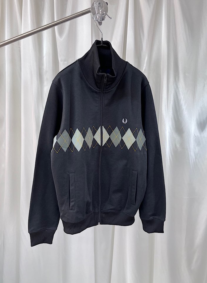 FRED PERRY zip-up (s)