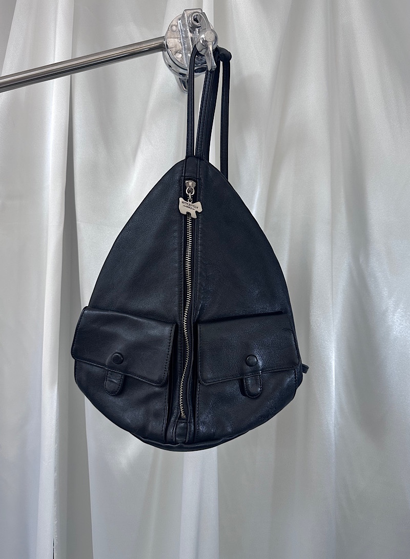 Betty dumoulin leather bag