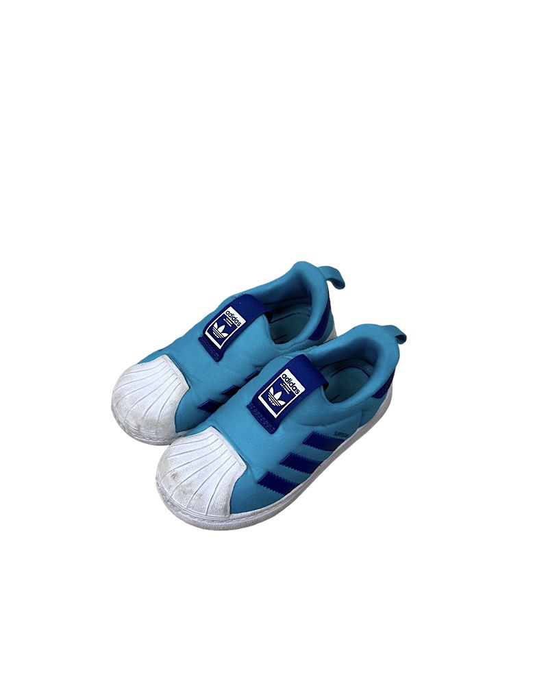 adidas shoes for kids (155mm)