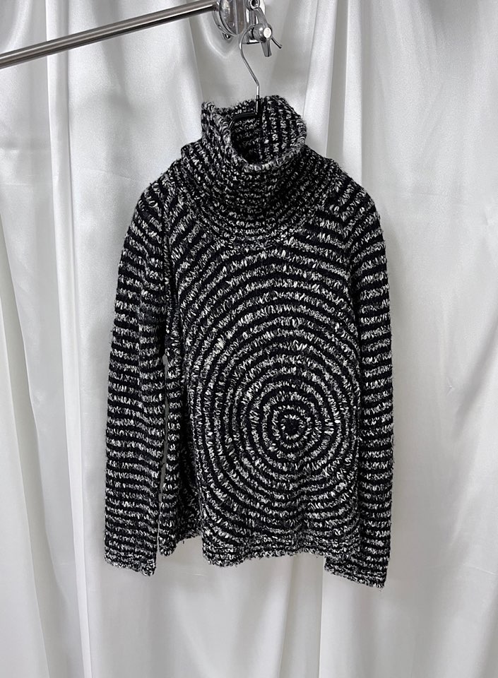BELL HOUSE knit