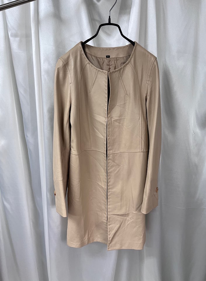 vintage leather coat (m)