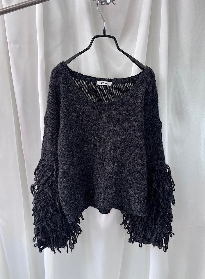 SLY wool knit