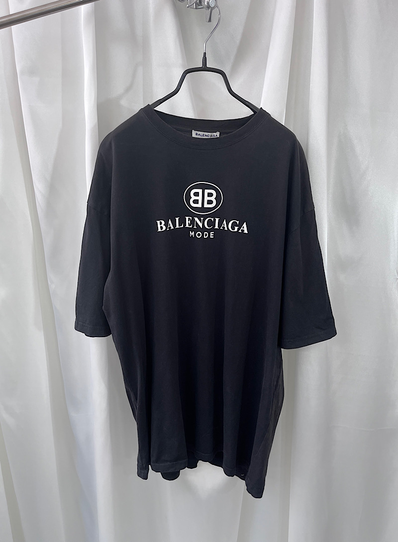 BALENCIAGA 1/2 T-shirt