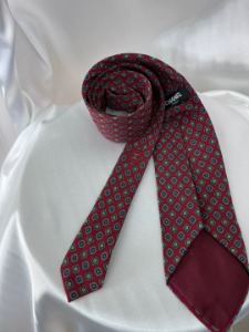 CHANEL silk necktie (made in Italy)